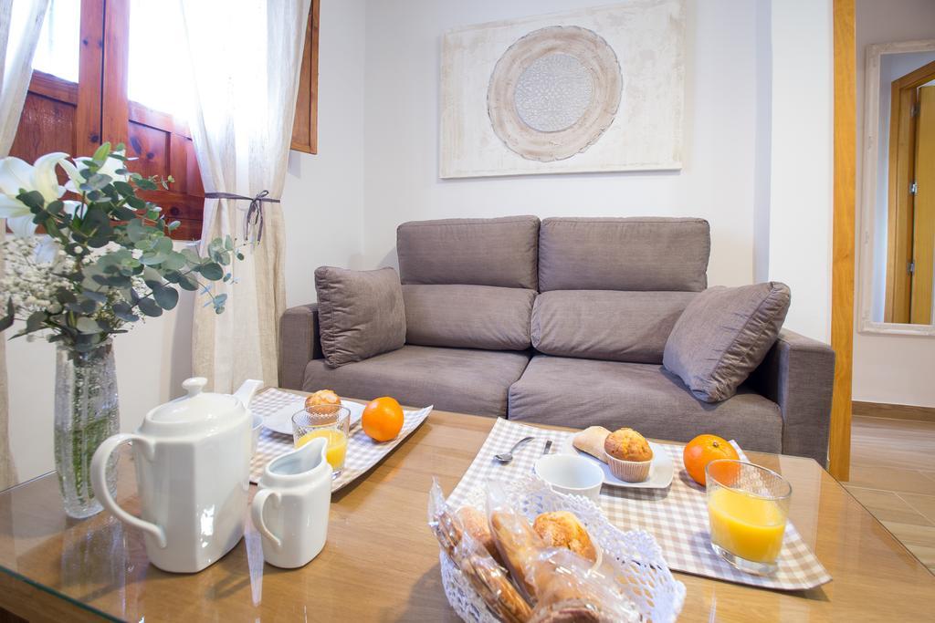 Sunshine Plaza Abades Apartment *